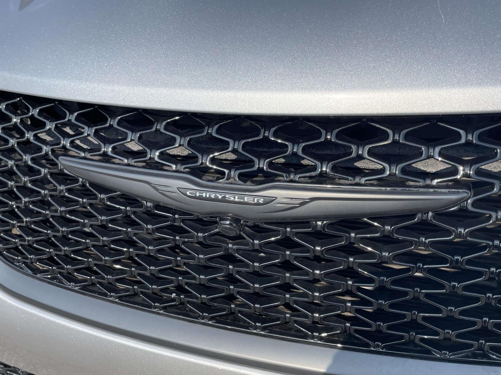 2021 Chrysler Pacifica Touring