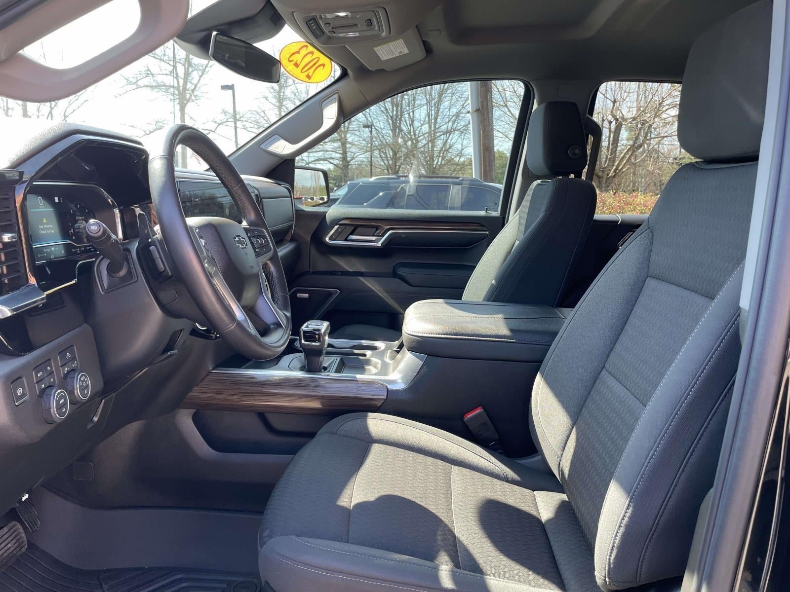 2023 Chevrolet Silverado 1500 RST