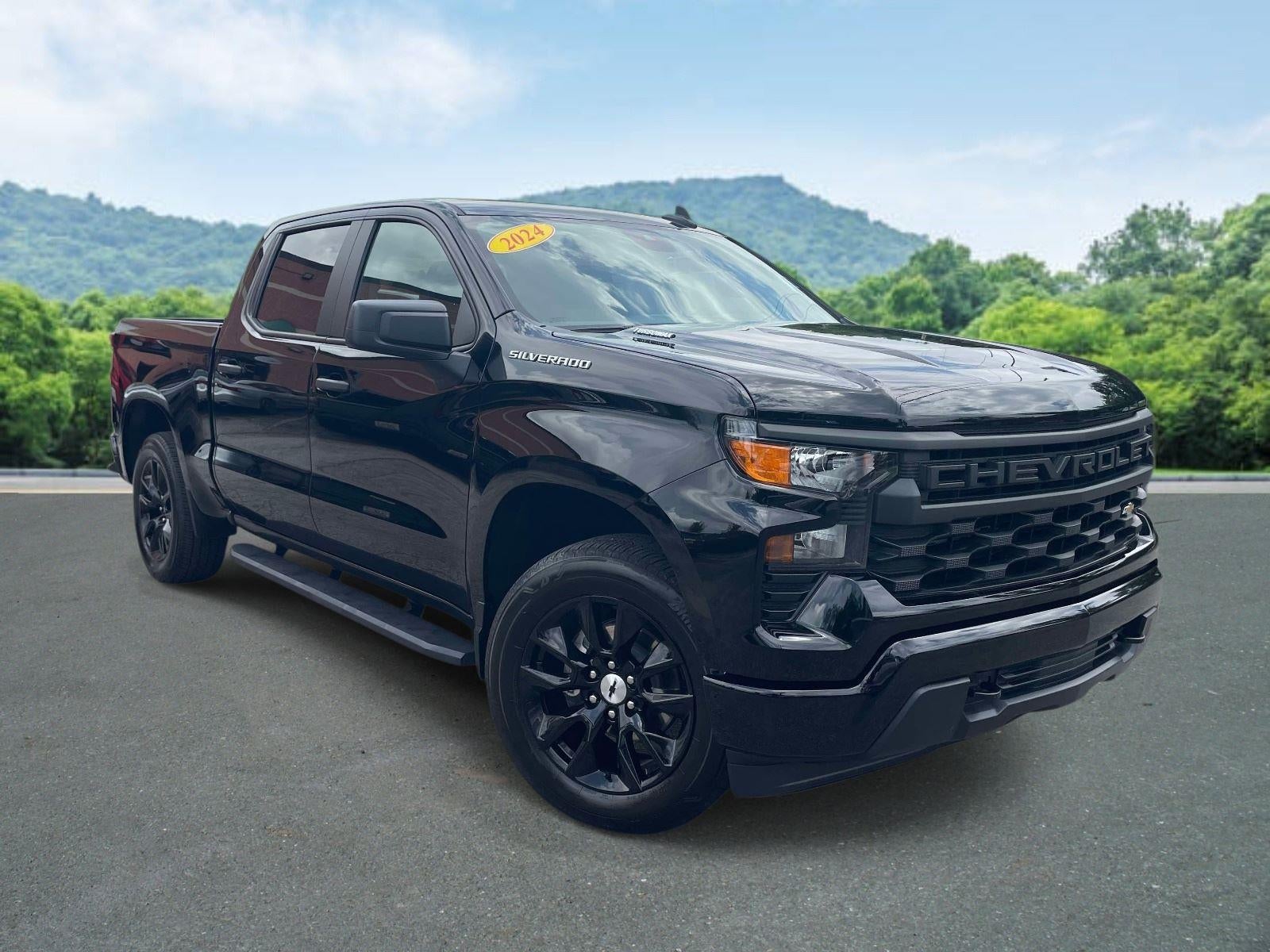 2024 Chevrolet Silverado 1500 Custom