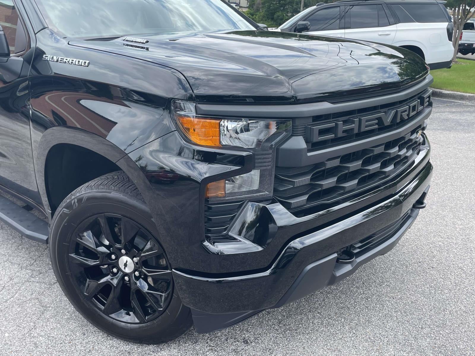 2024 Chevrolet Silverado 1500 Custom