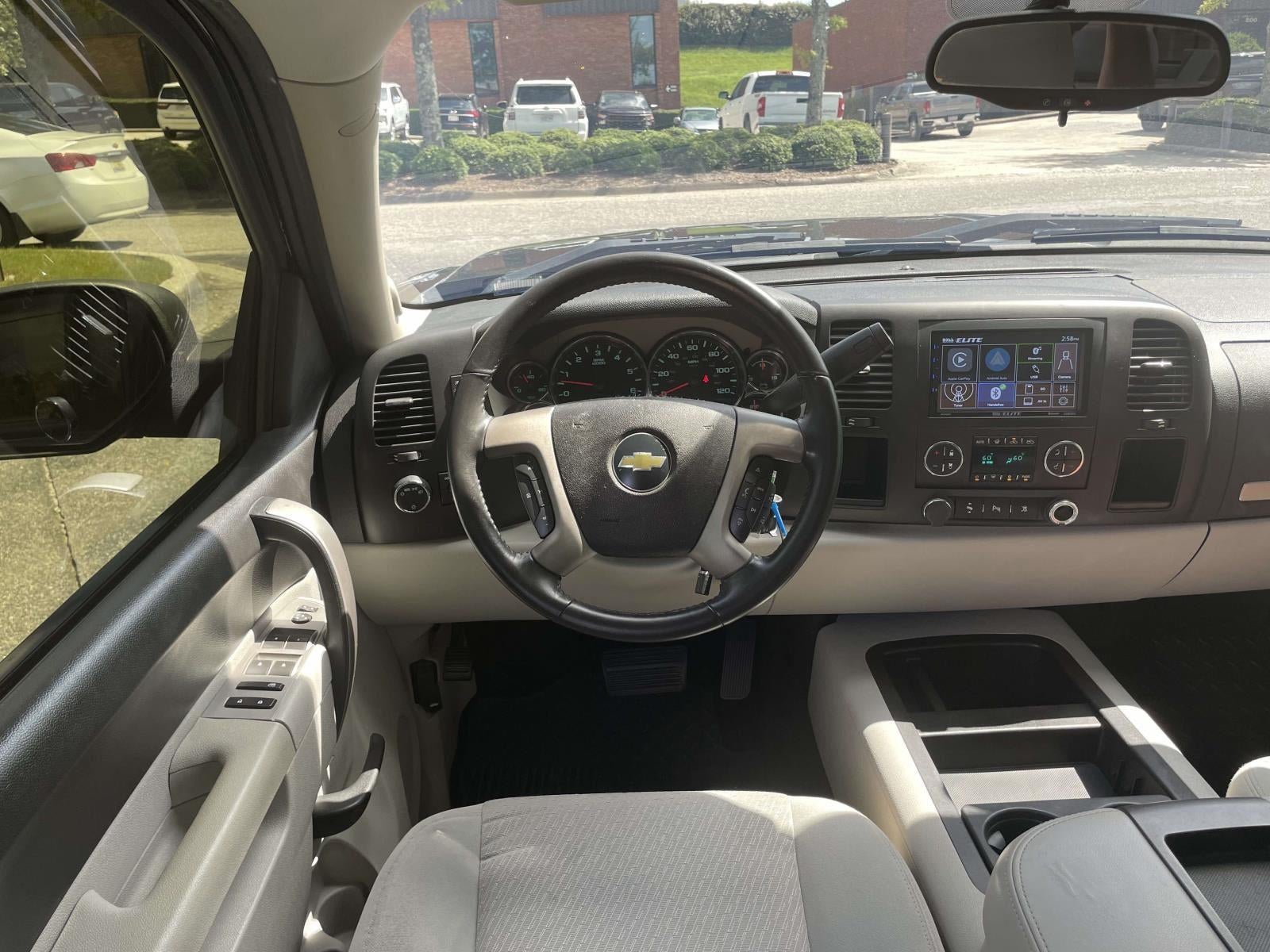 2011 Chevrolet Silverado 1500 LT