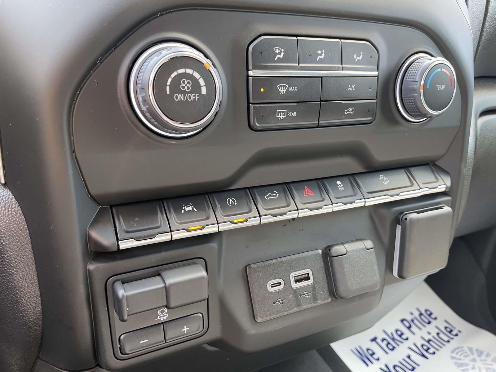 2023 Chevrolet Silverado 1500 Custom Trail Boss