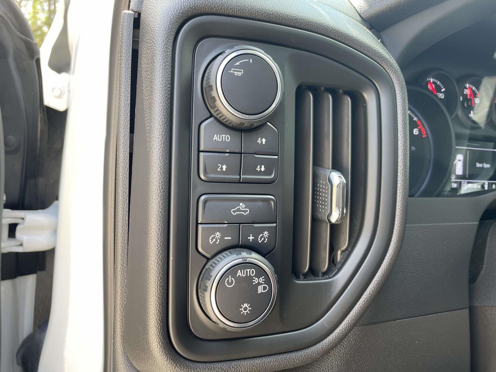 2023 Chevrolet Silverado 1500 Custom Trail Boss