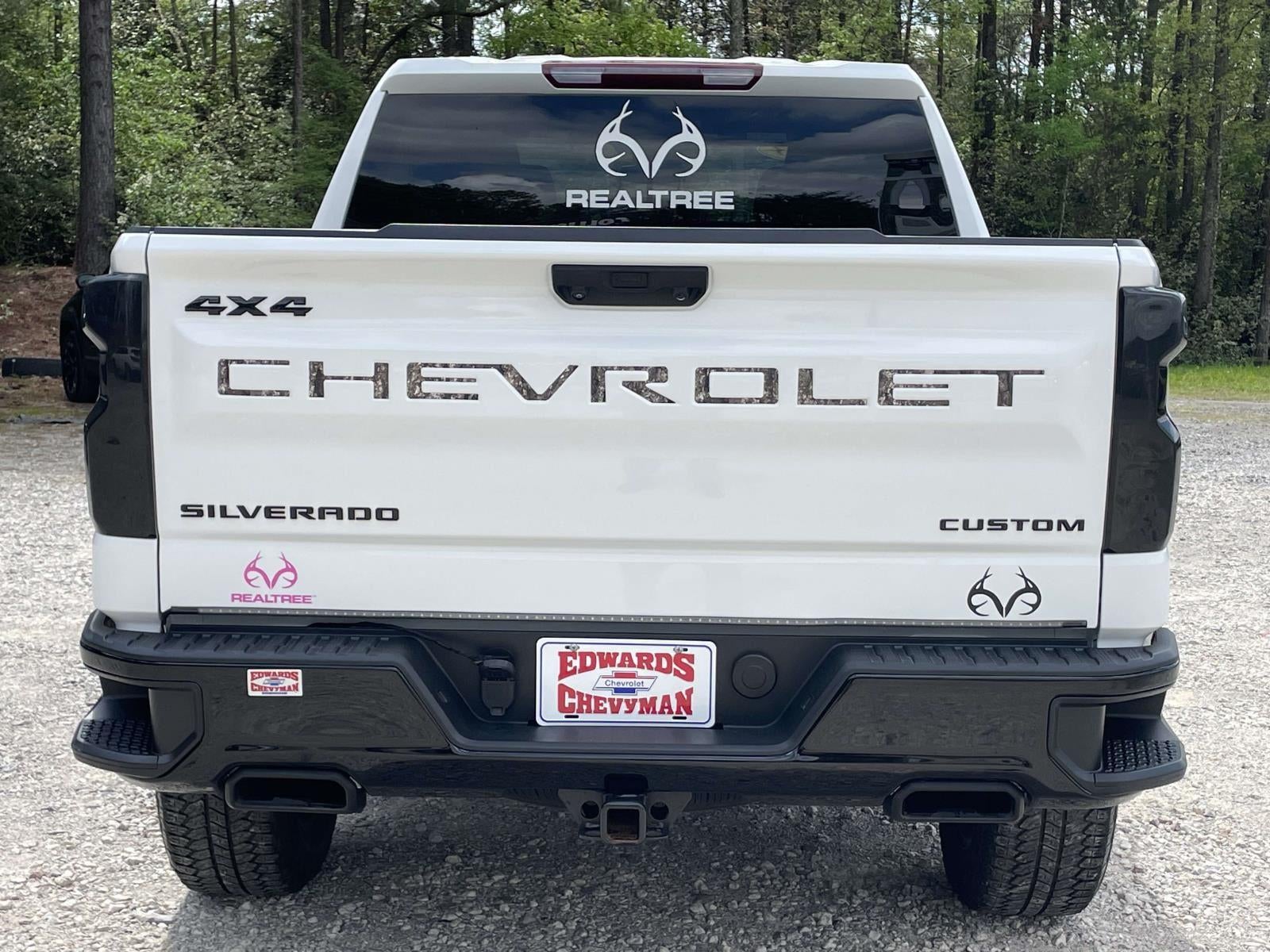 2023 Chevrolet Silverado 1500 Custom Trail Boss