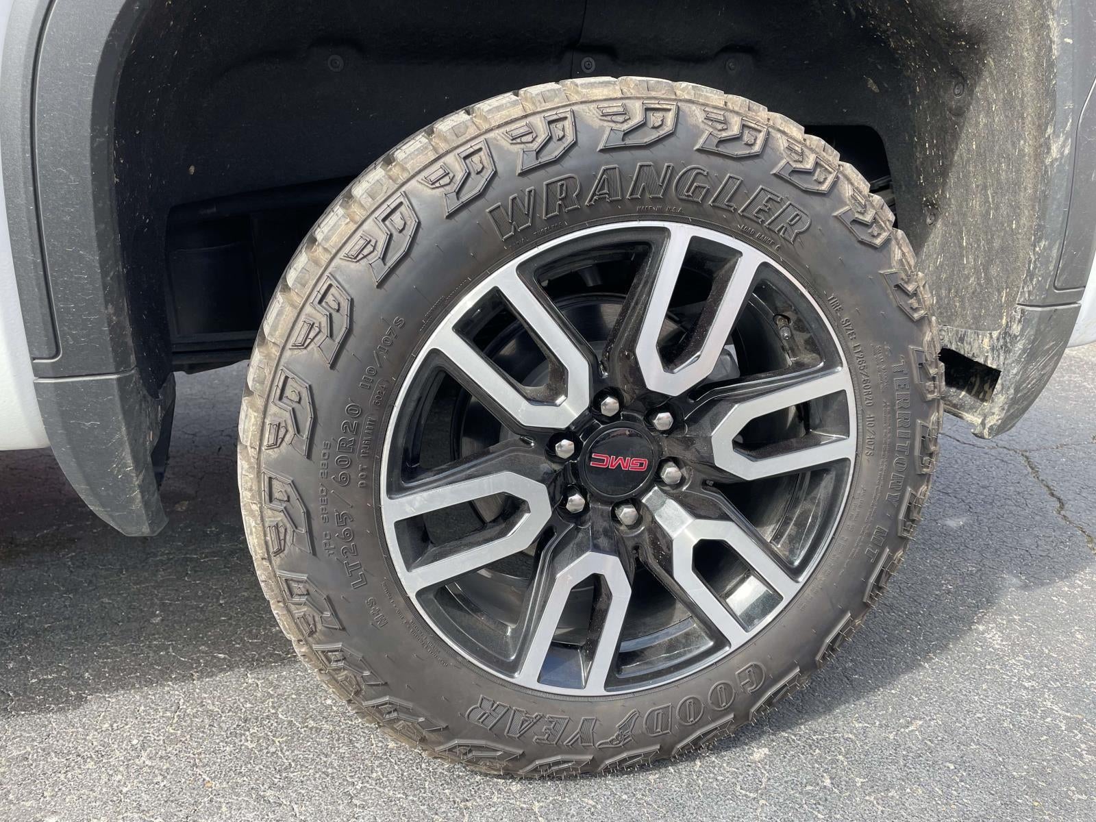 2025 GMC Sierra 1500 AT4