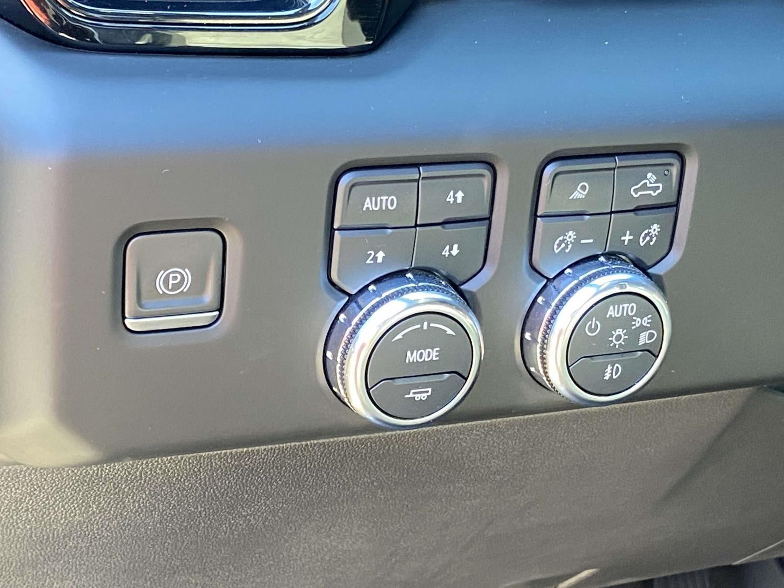 2024 GMC Sierra 1500 AT4X