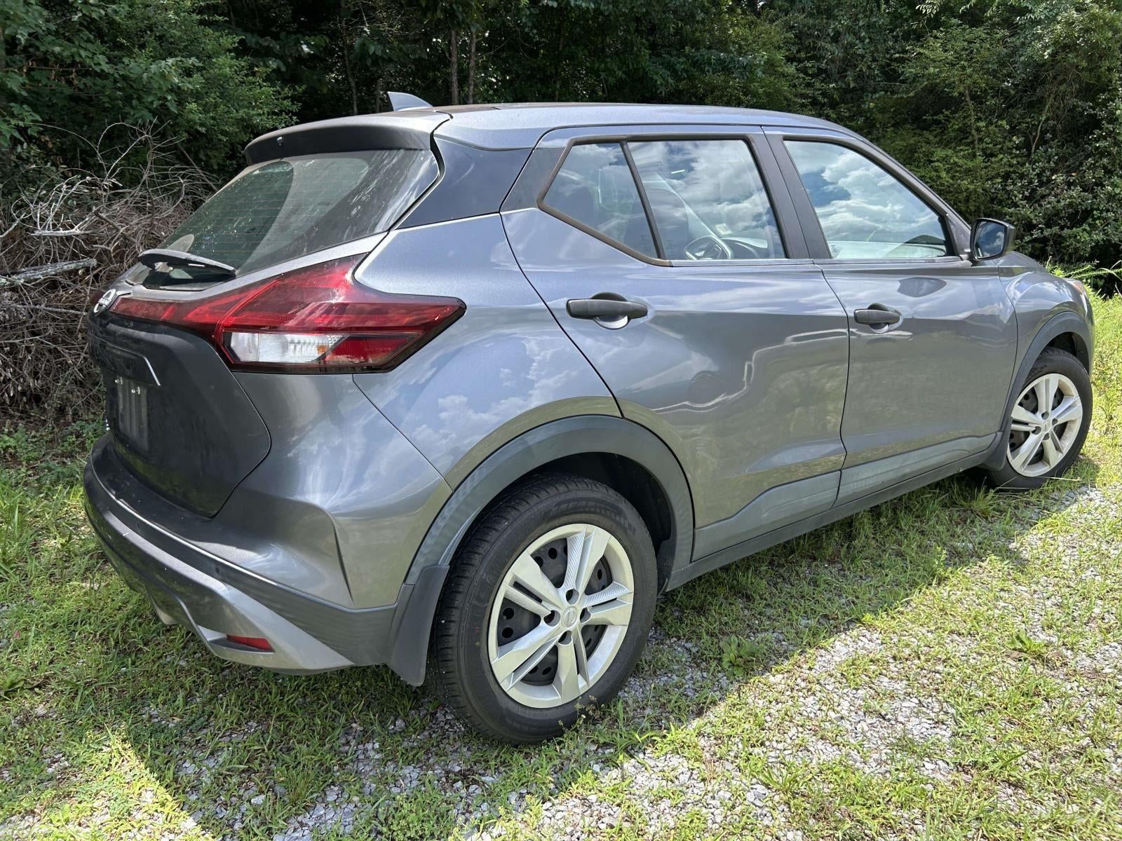 2022 Nissan Kicks S