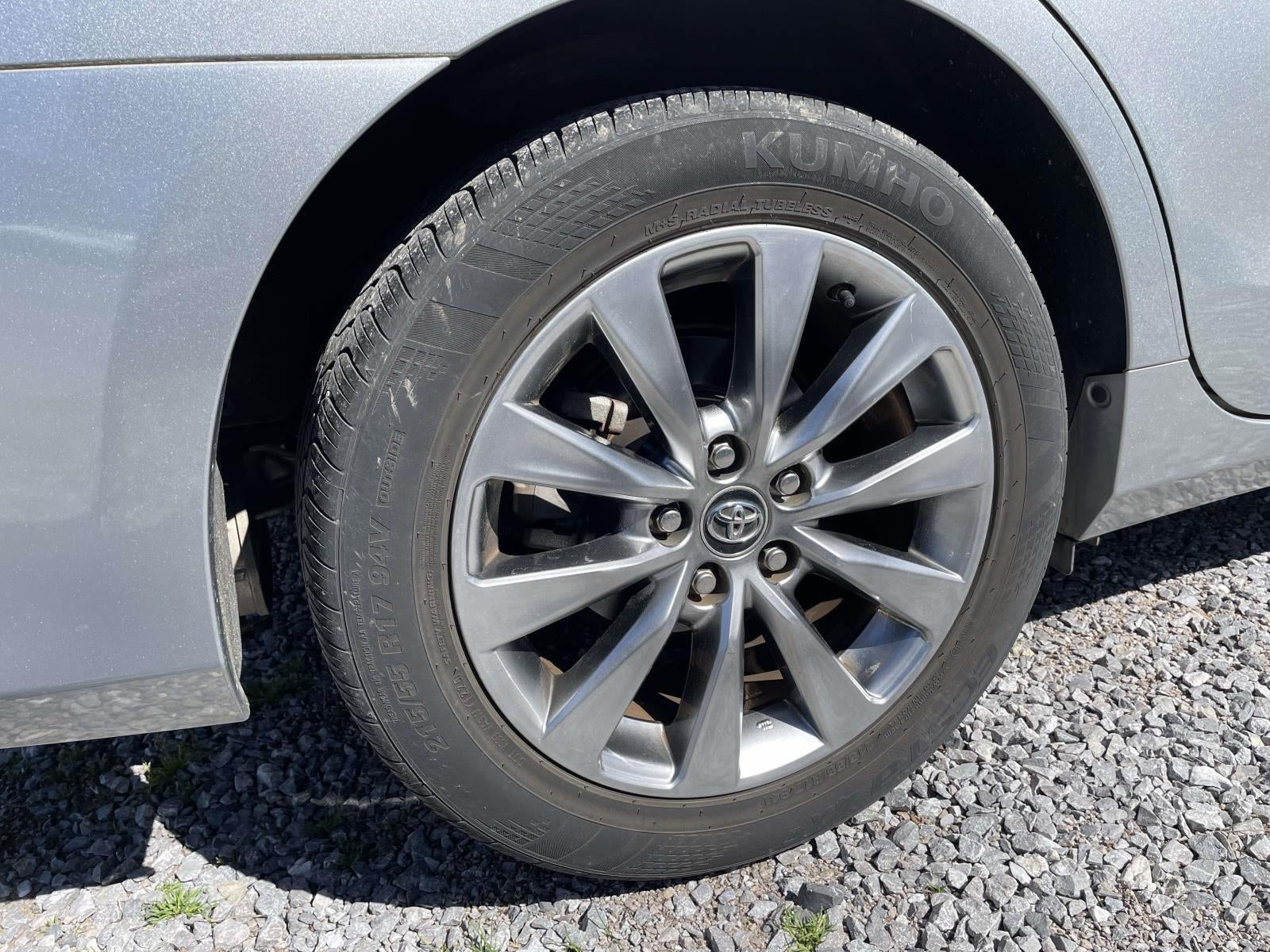 2017 Toyota Camry XLE