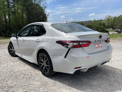 2022 Toyota Camry SE
