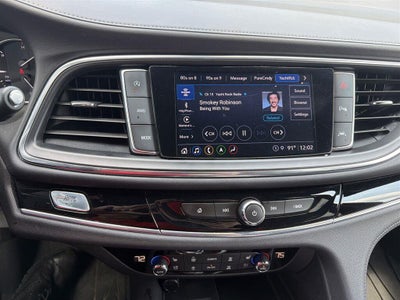 2022 Buick Enclave Avenir
