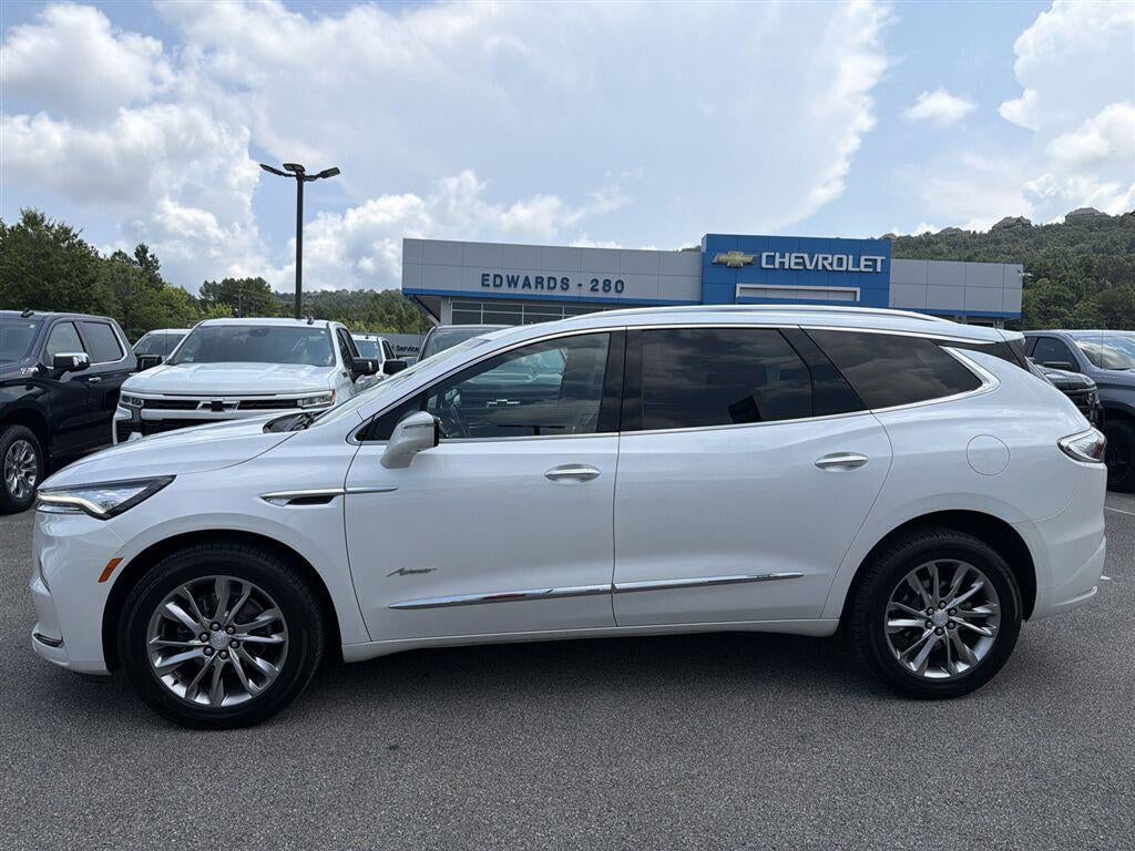 2022 Buick Enclave Avenir
