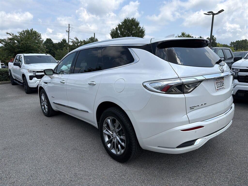 2022 Buick Enclave Avenir
