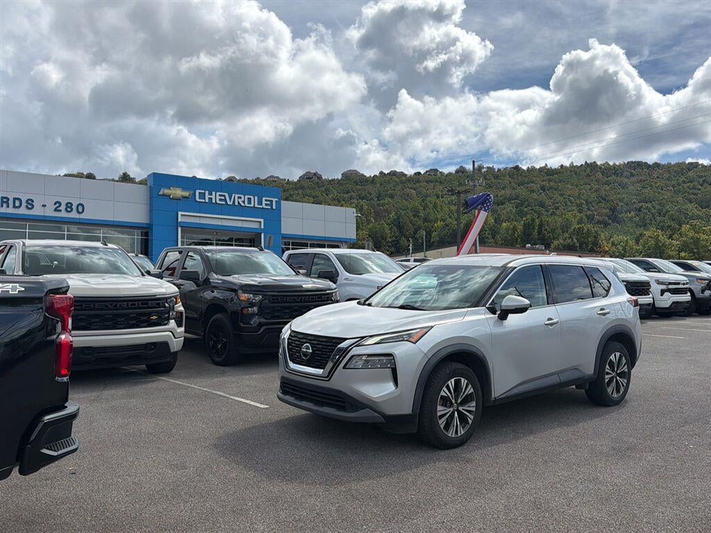 2021 Nissan Rogue SV
