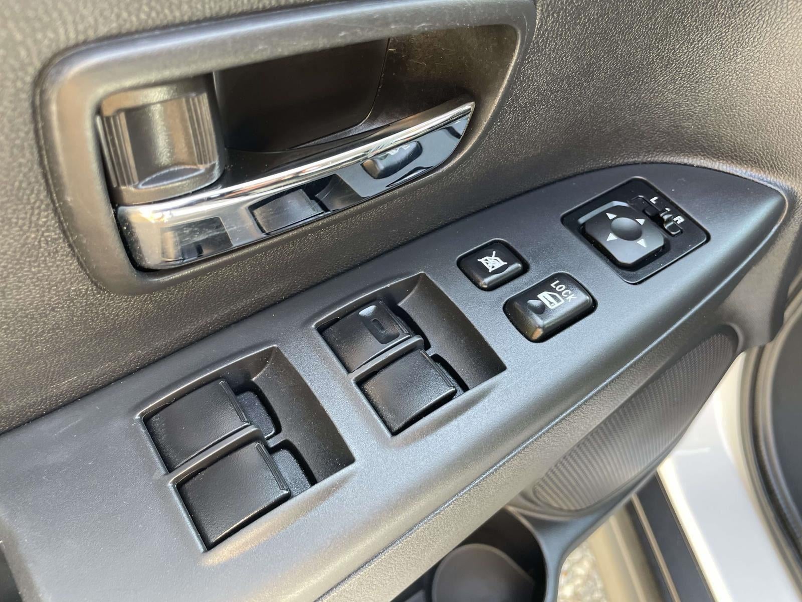 2024 Mitsubishi Outlander Sport S