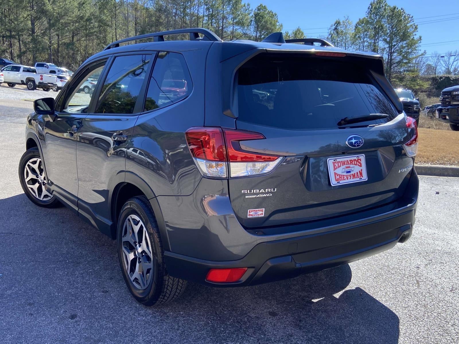 2024 Subaru Forester Premium