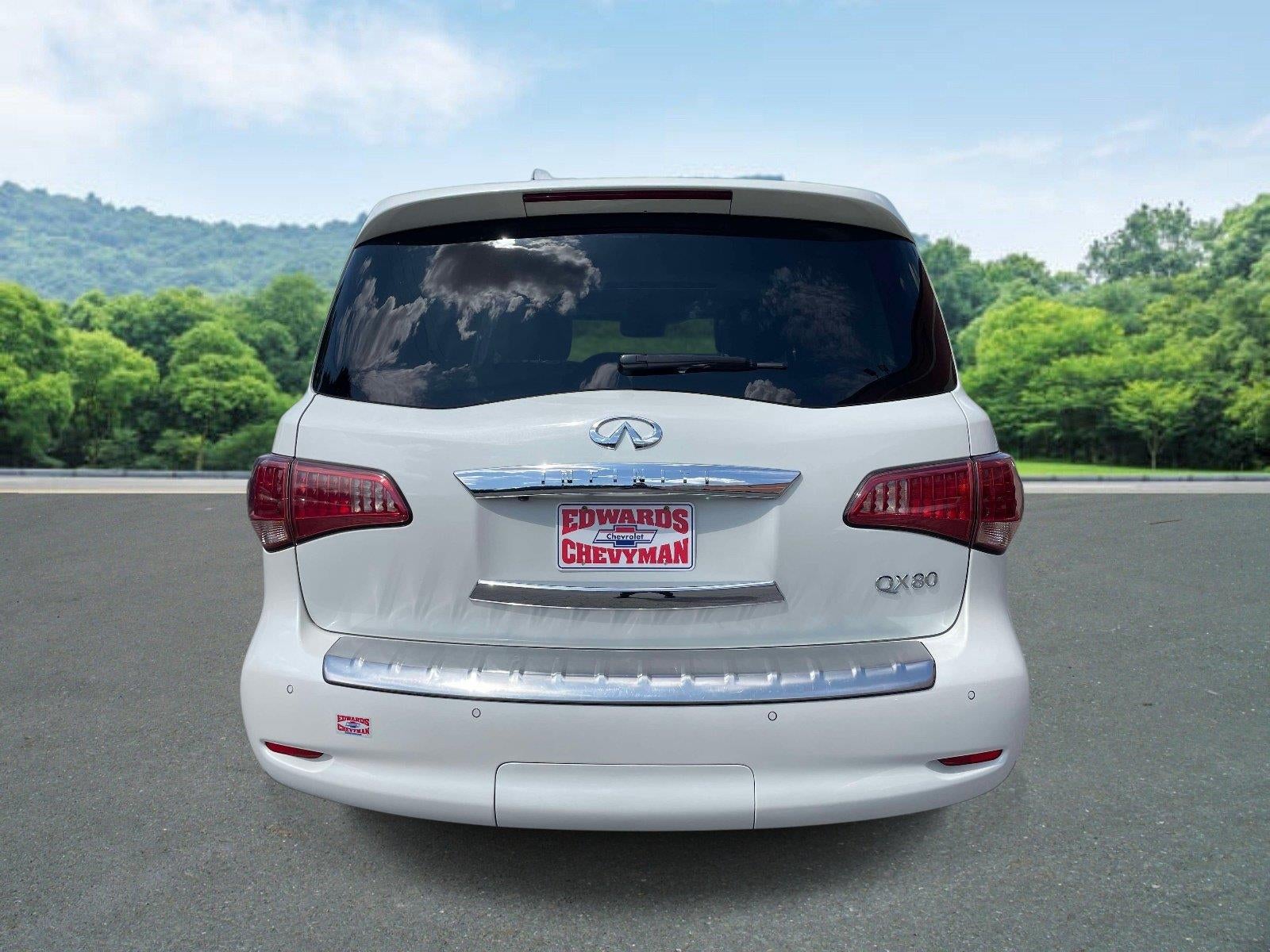 2017 INFINITI QX80 Base