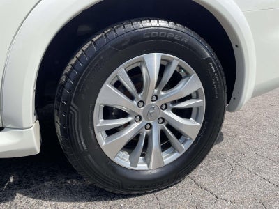 2017 INFINITI QX80 Base