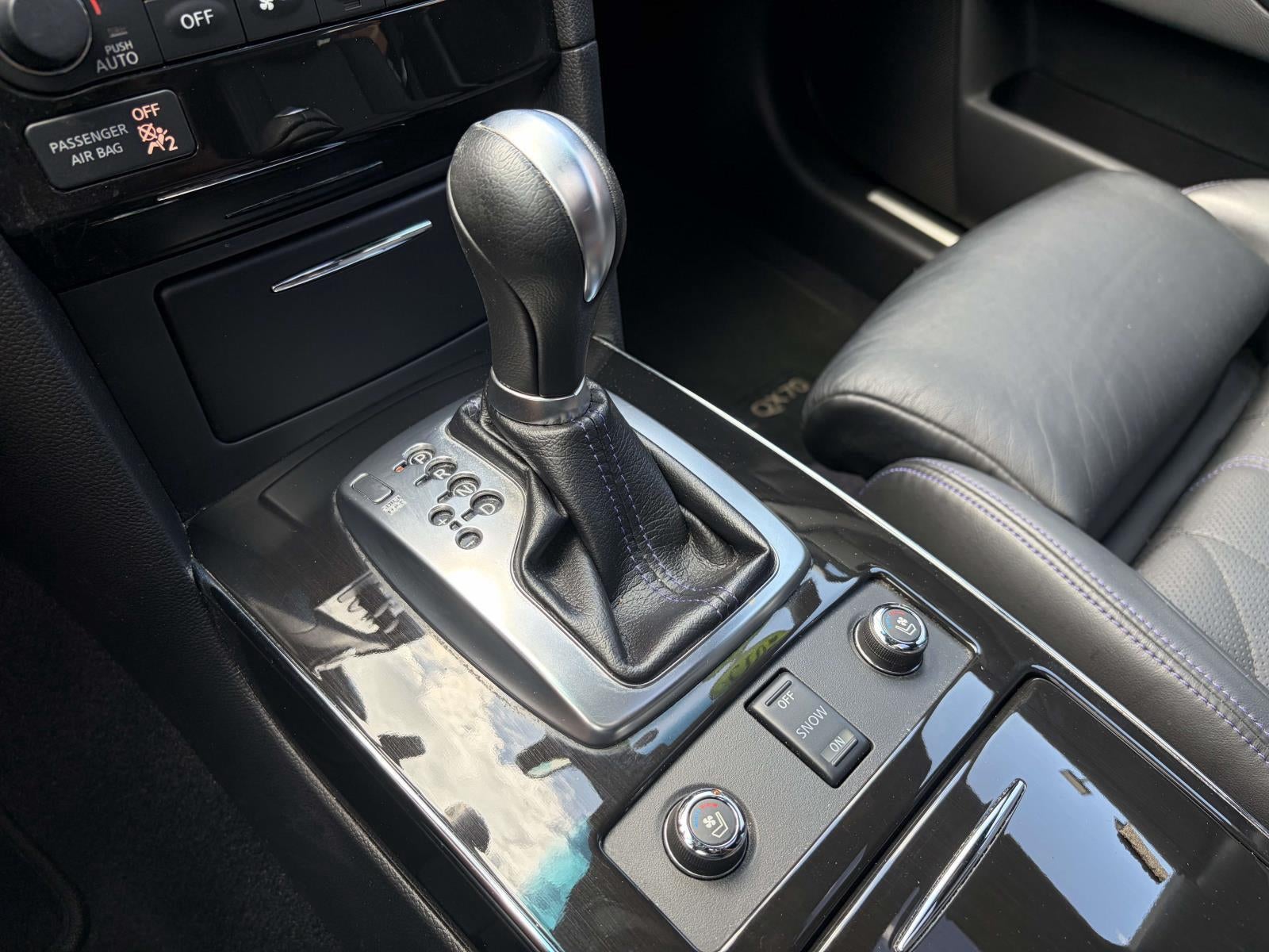2015 INFINITI QX70 NA