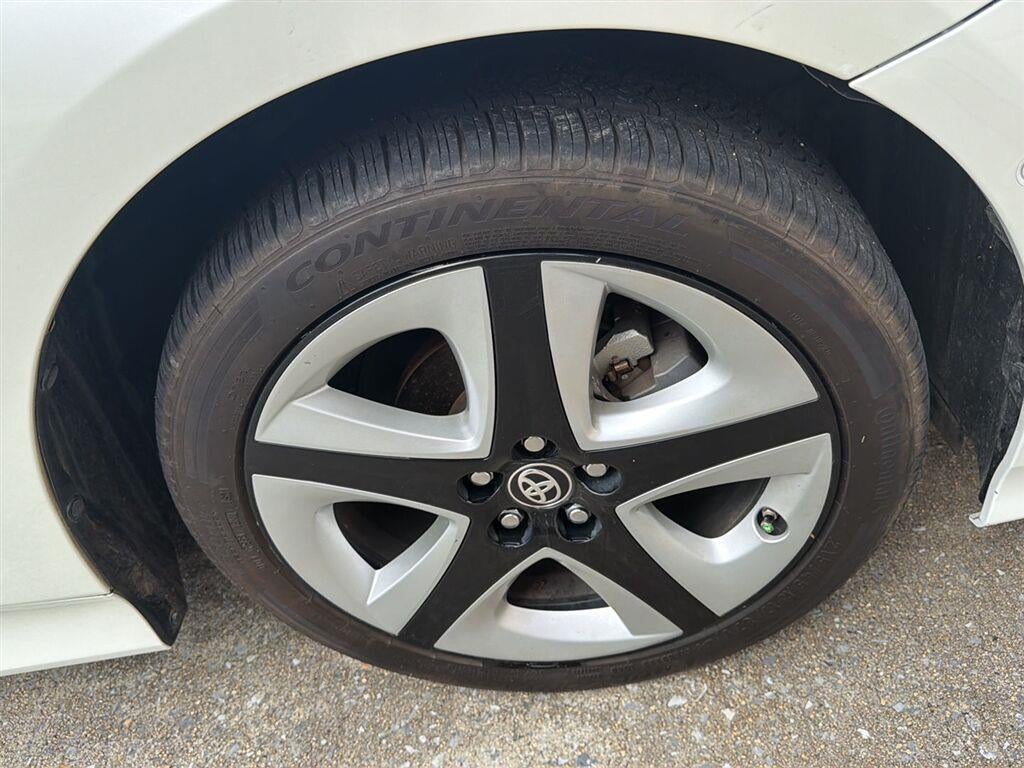 2016 Toyota Prius Four