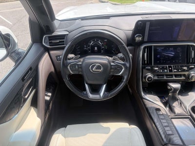 2022 Lexus LX LX 600 Luxury