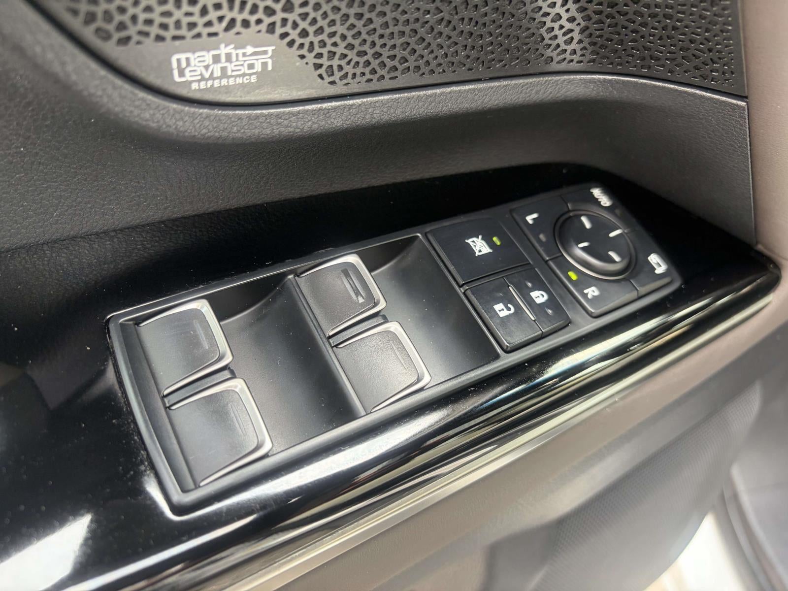 2022 Lexus LX LX 600 Luxury