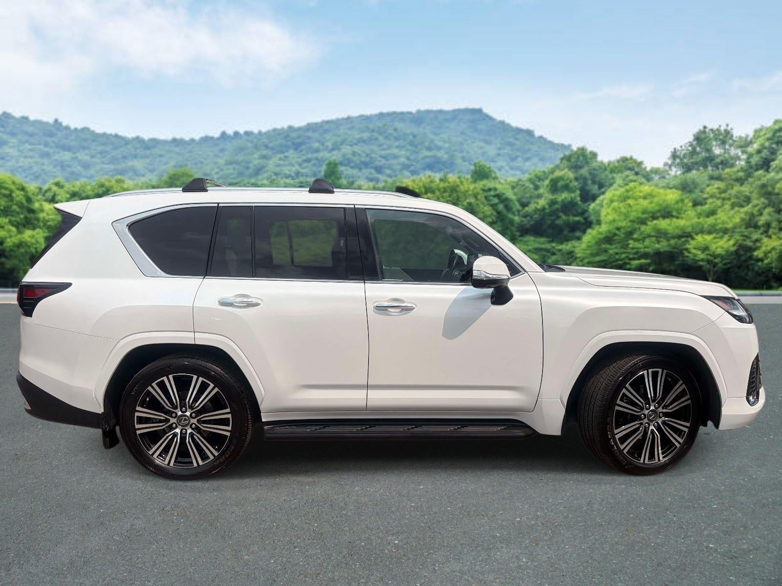 2022 Lexus LX LX 600 Luxury
