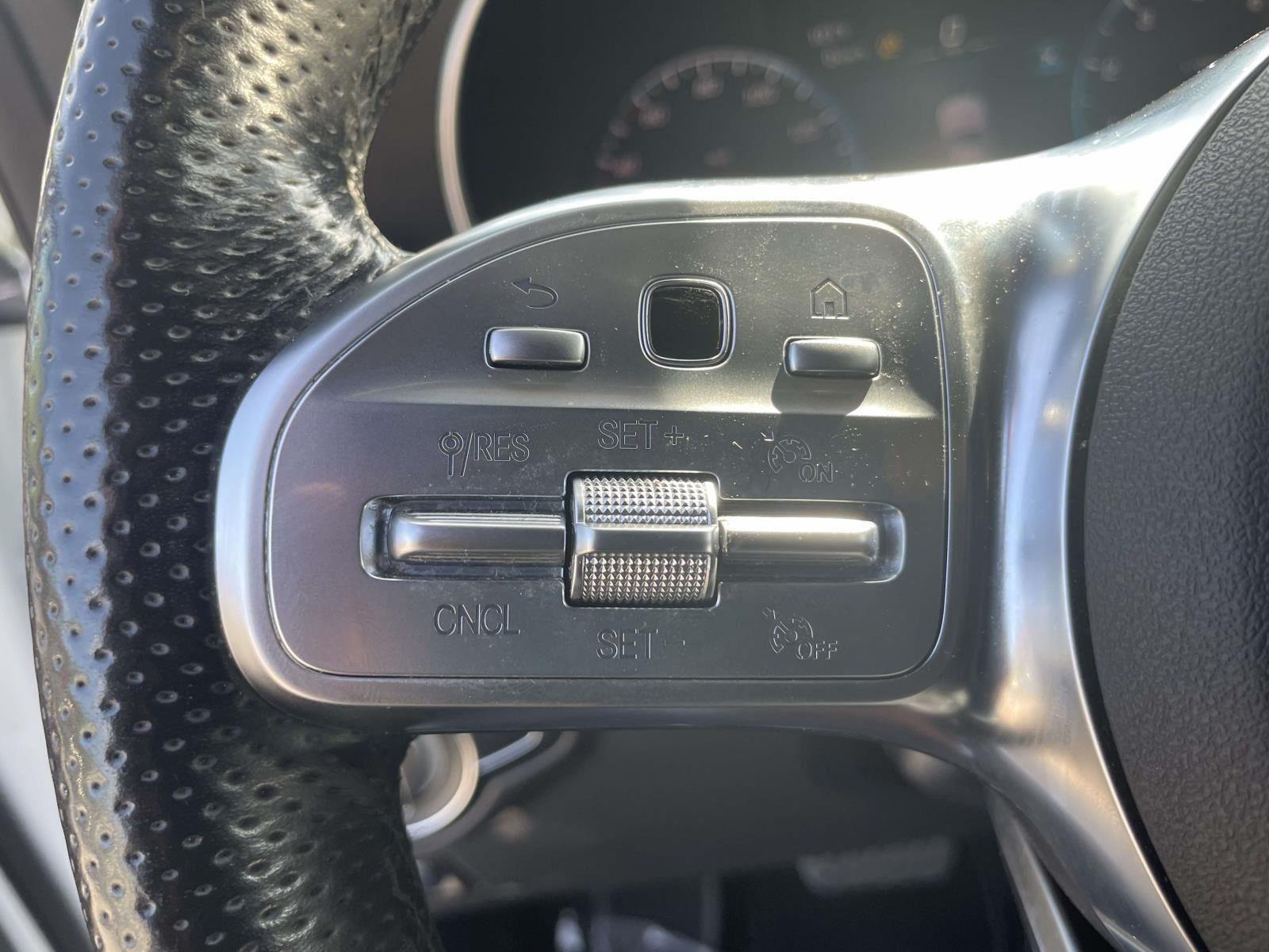 2021 Mercedes-Benz GLC GLC 300