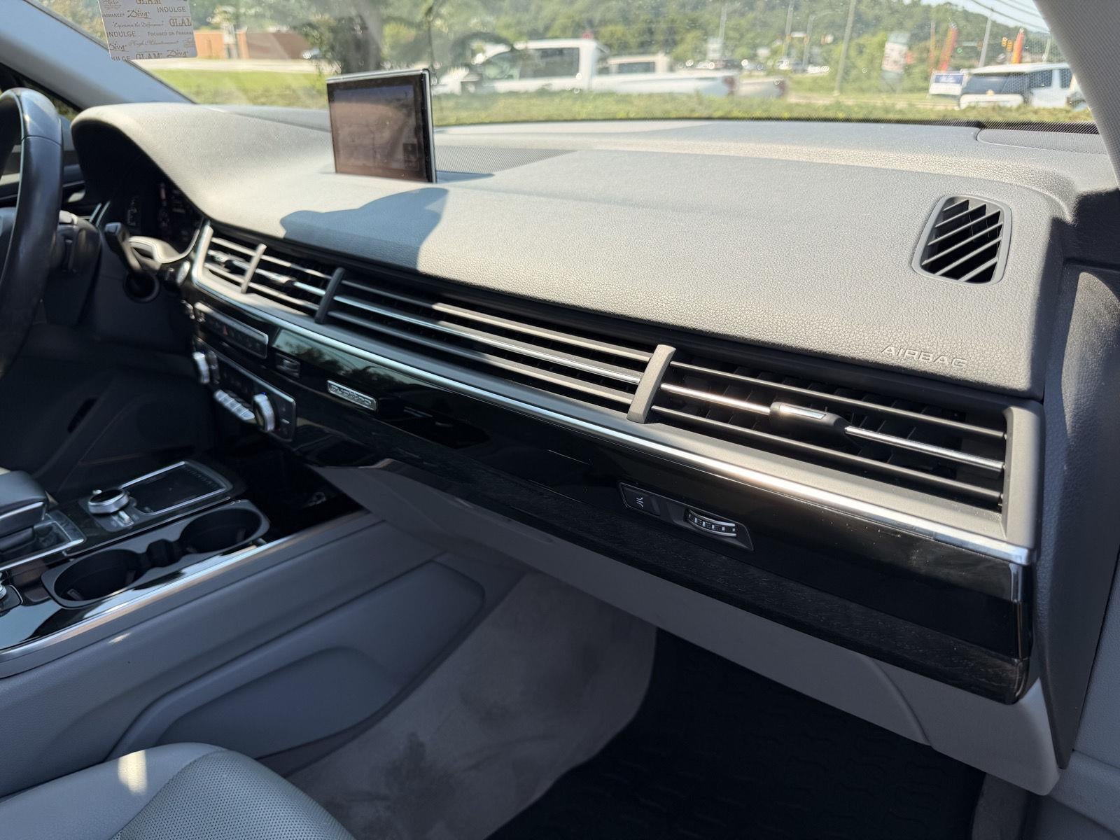 2019 Audi Q7 Prestige