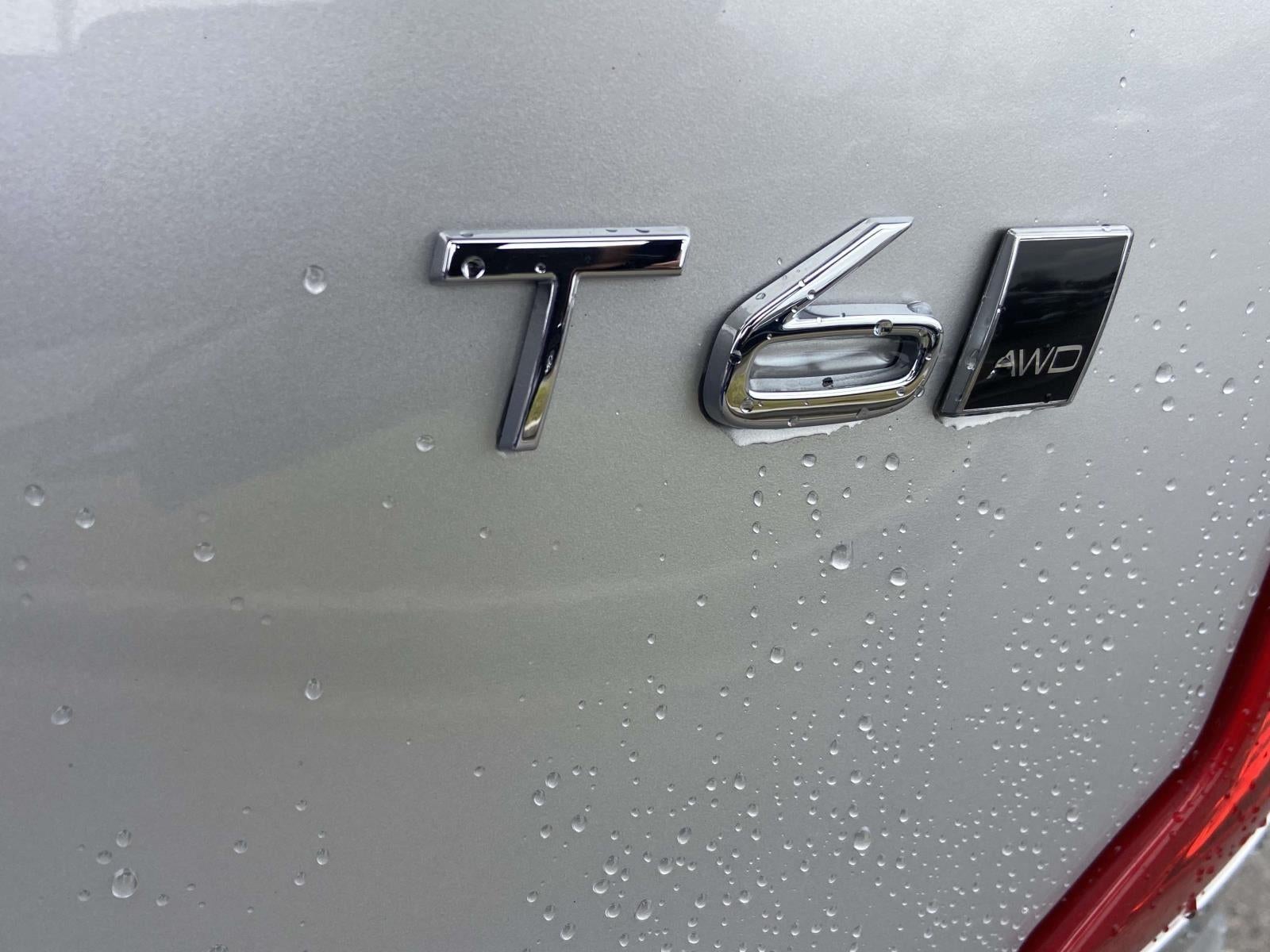 2022 Volvo XC90 Momentum