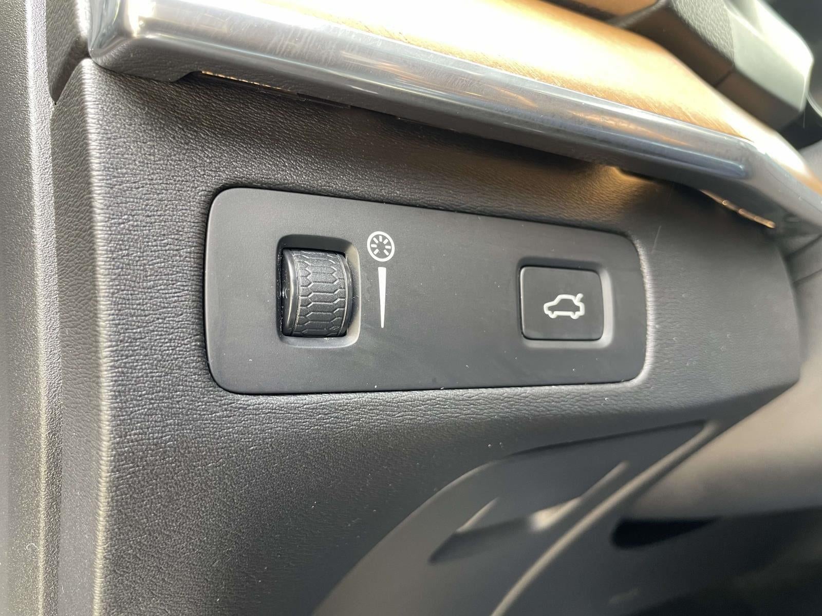 2019 Volvo XC90 Inscription