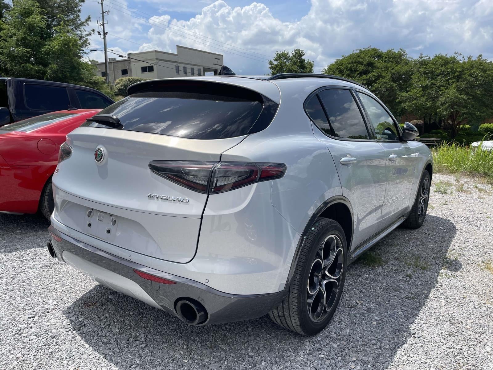2024 Alfa Romeo Stelvio Ti