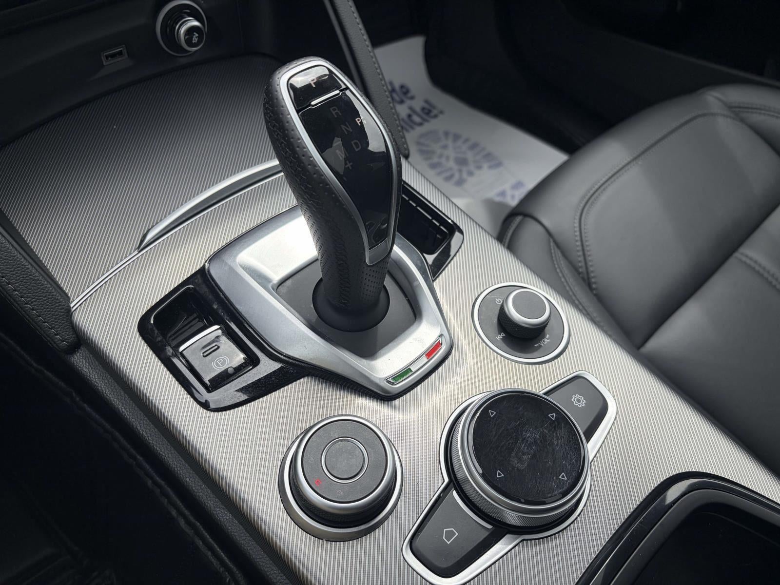 2024 Alfa Romeo Stelvio Ti