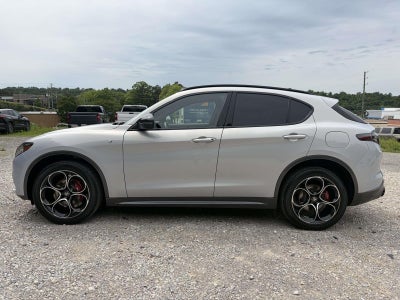 2024 Alfa Romeo Stelvio Ti
