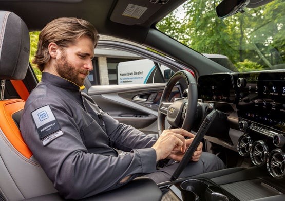 Edwards Chevrolet Downtown Mobile Service Technician